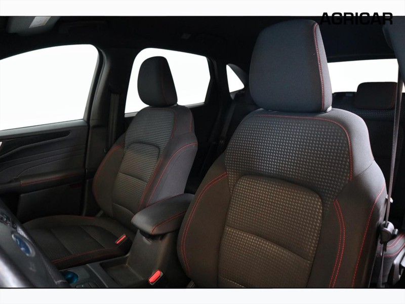 7 - Ford Kuga 1.5 ecoblue 120cv st-line 2wd auto