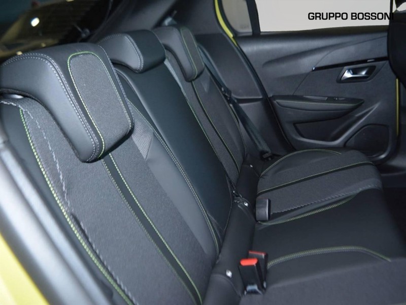 7 - Peugeot 208 1.2 hybrid 48v 110cv gt e-dcs6