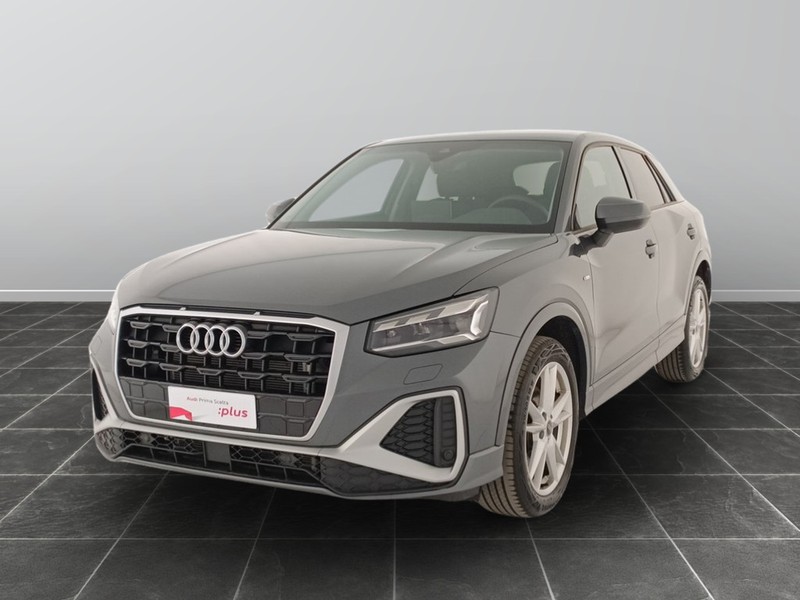1 - Audi Q2 35 2.0 tdi s line edition s tronic