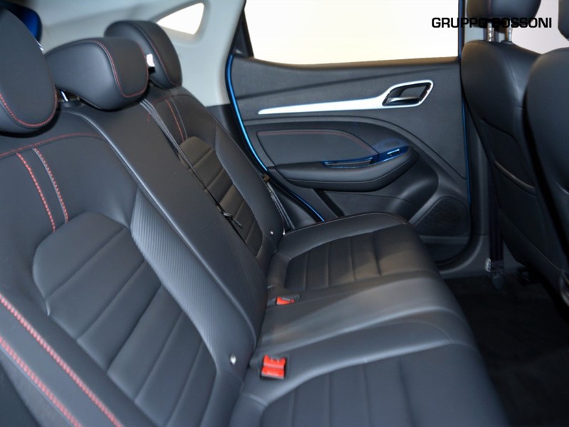 7 - Mg ZS 1.0 t-gdi luxury auto