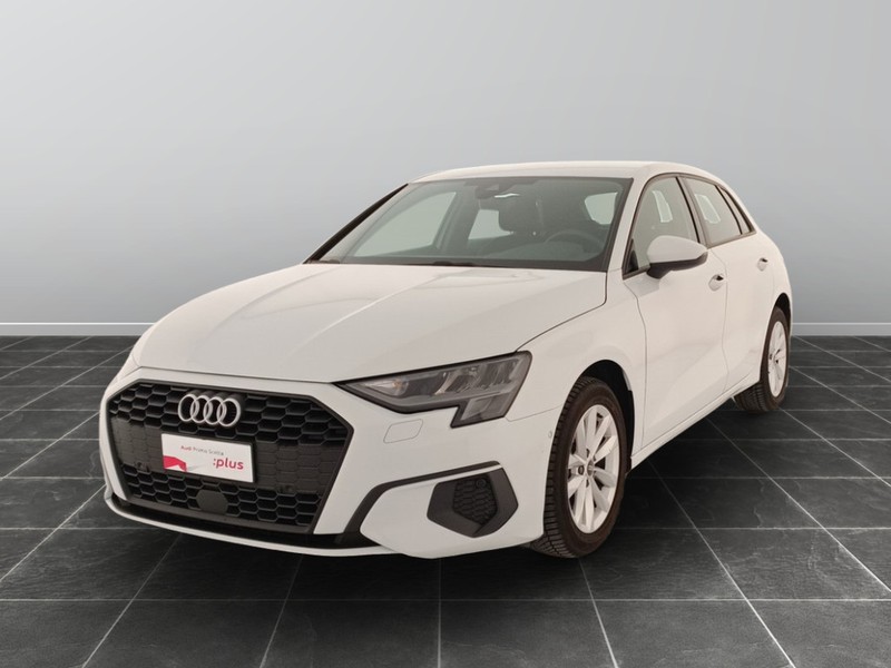 1 - Audi A3 sportback 30 1.0 tfsi business