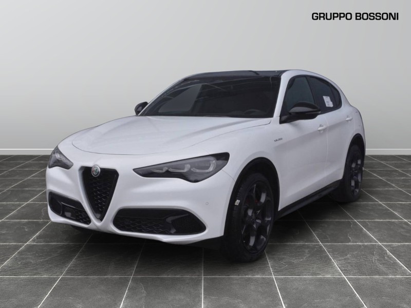 1 - Alfa Romeo Stelvio 2.2 turbo 210cv veloce q4 at8