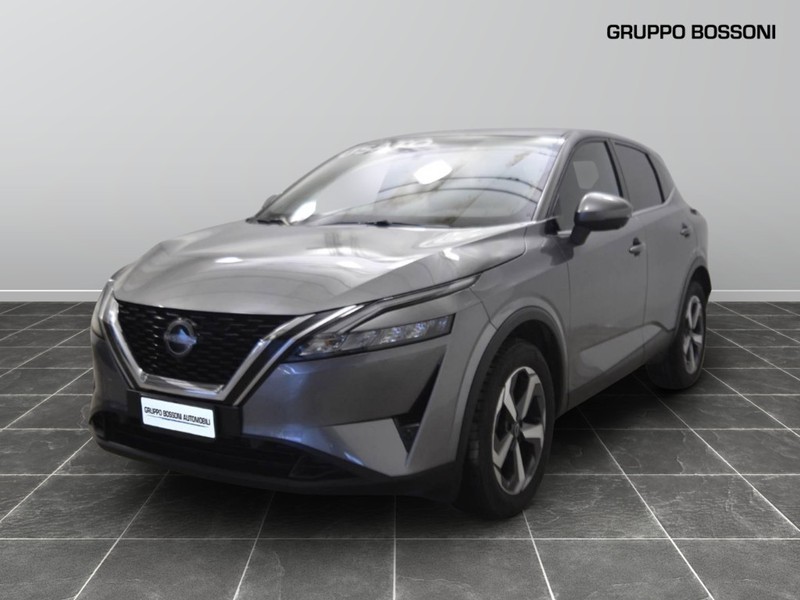 1 - Nissan Qashqai 1.3 mild hybrid 140cv n-connecta 2wd
