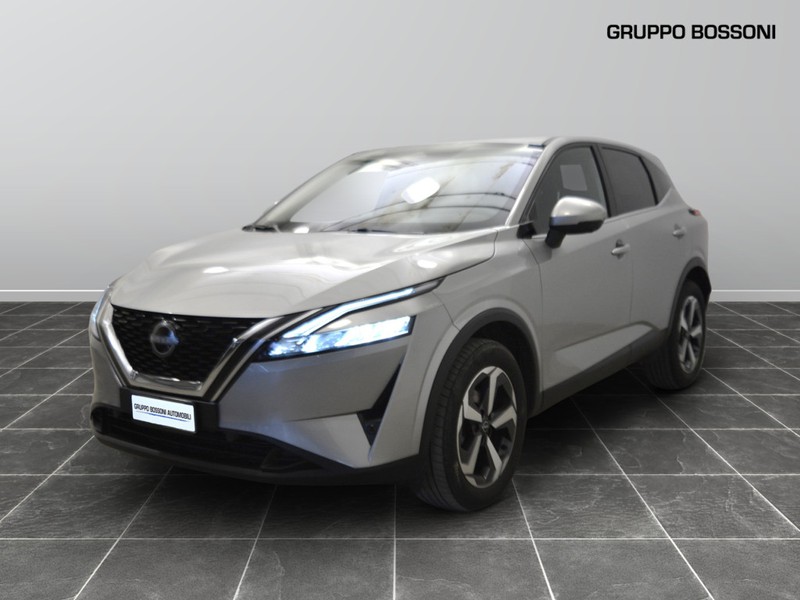 1 - Nissan Qashqai 1.3 mild hybrid 140cv n-connecta 2wd