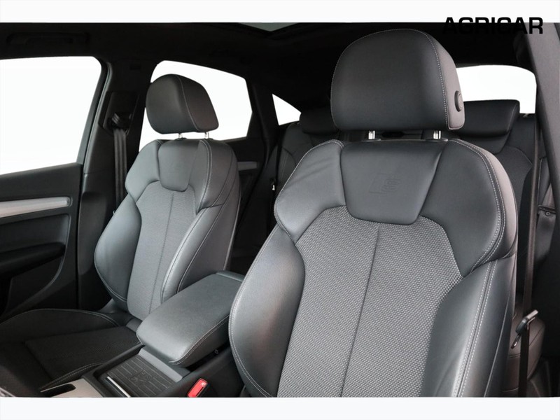 7 - Audi Q5 sportback 40 2.0 tdi mhev 12v s line quattro s tronic