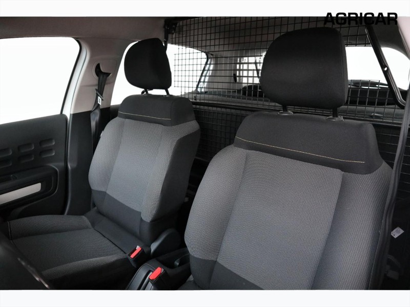 7 - Citroen C3 van 1.5 bluehdi 100cv s&s feel m6 my20