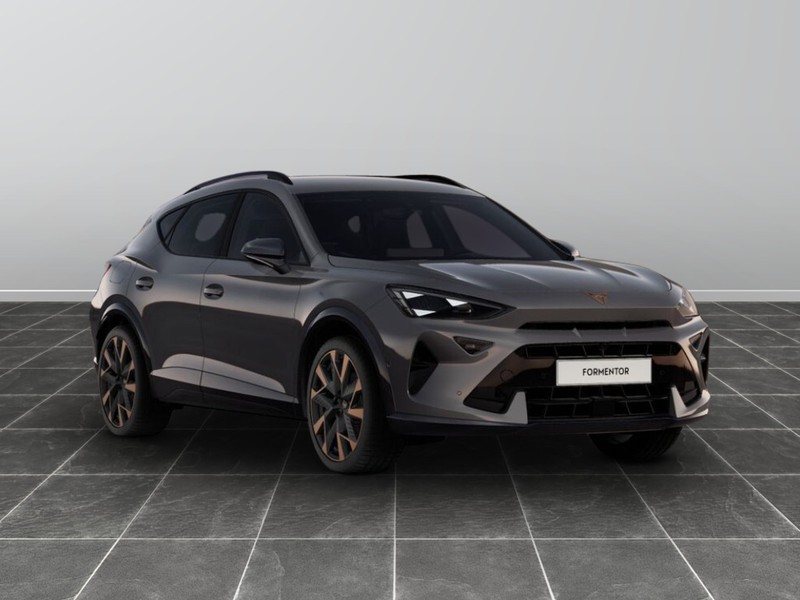7 - Cupra Formentor 1.5 e-hybrid 204cv dsg