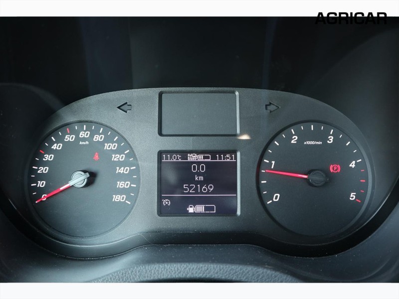 7 - Mercedes Vans Sprinter 415 2.0 cdi t 37/35 rwd