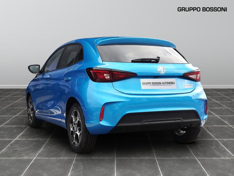 7 - Mg MG3 1.5 hybrid+ luxury