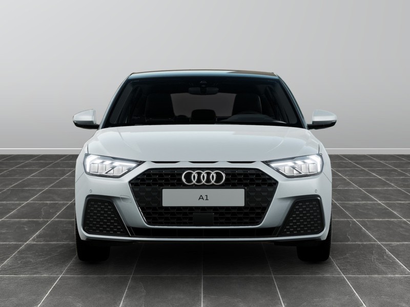 7 - Audi A1 sportback 25 1.0 tfsi business