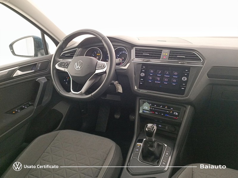 7 - Volkswagen Tiguan 1.5 tsi act 130cv life