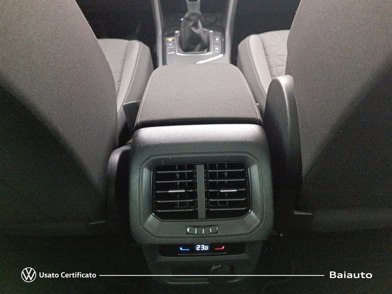 13 - Volkswagen Tiguan 1.5 tsi act 130cv life