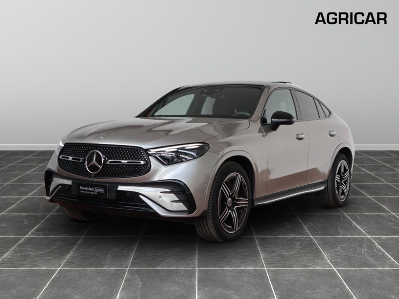 1 - Mercedes GLC coupe 220 d amg line premium plus 4matic 9g-tronic