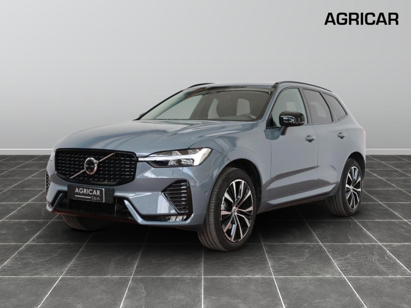 1 - Volvo XC60 2.0 b4 plus dark awd automatico