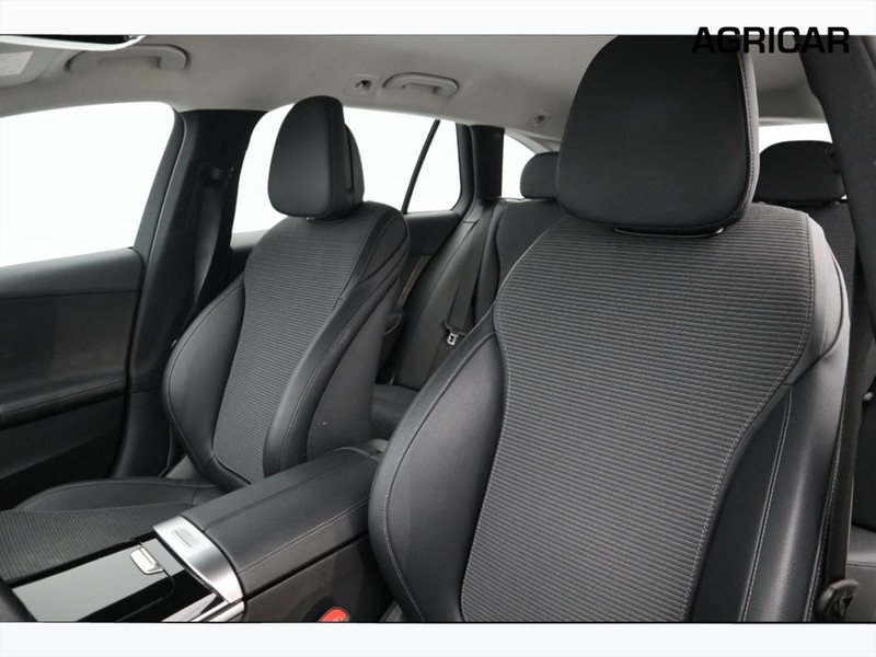7 - Mercedes Classe C station wagon 200 d mild hybrid advanced 9g-tronic