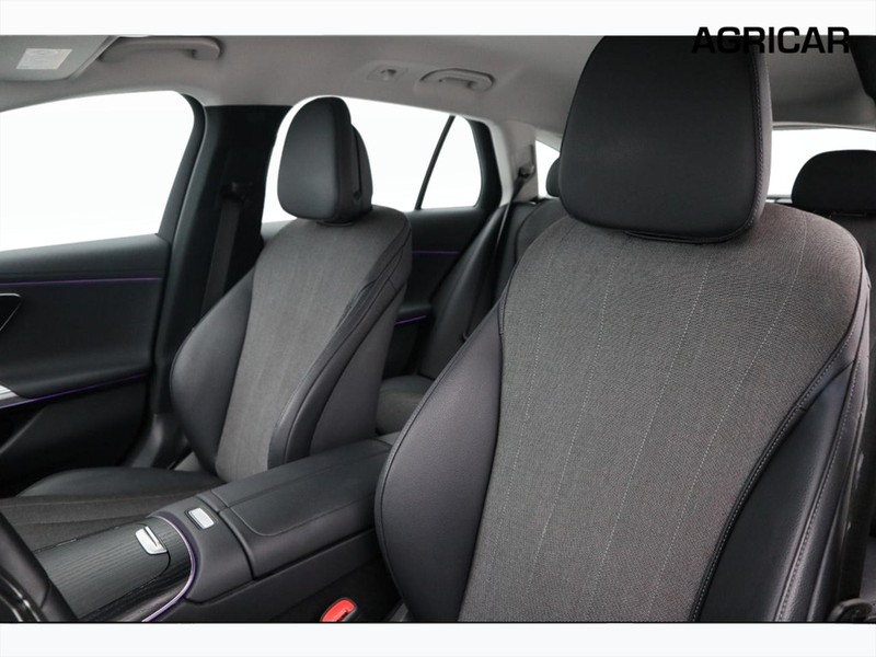 7 - Mercedes Classe E station wagon 220 d advanced 9g-tronic