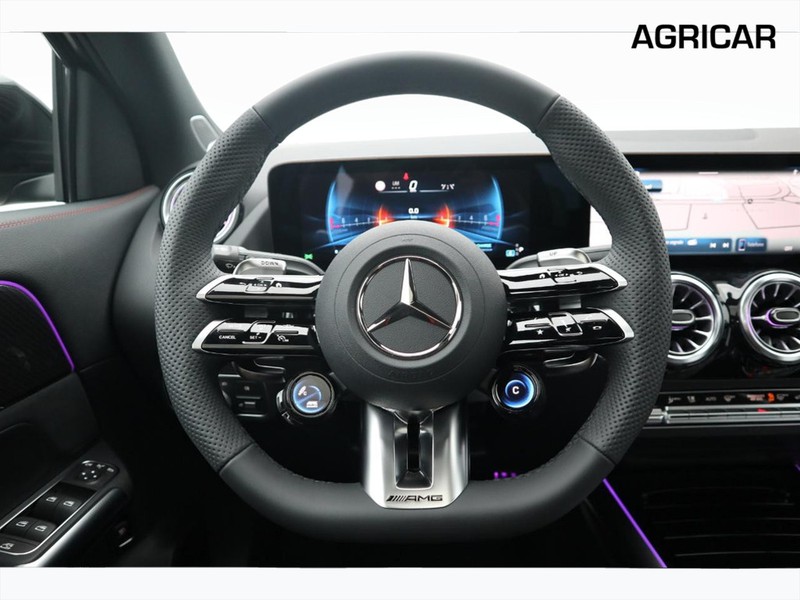 19 - AMG GLA amg 35 premium amg 4matic 8g-dct