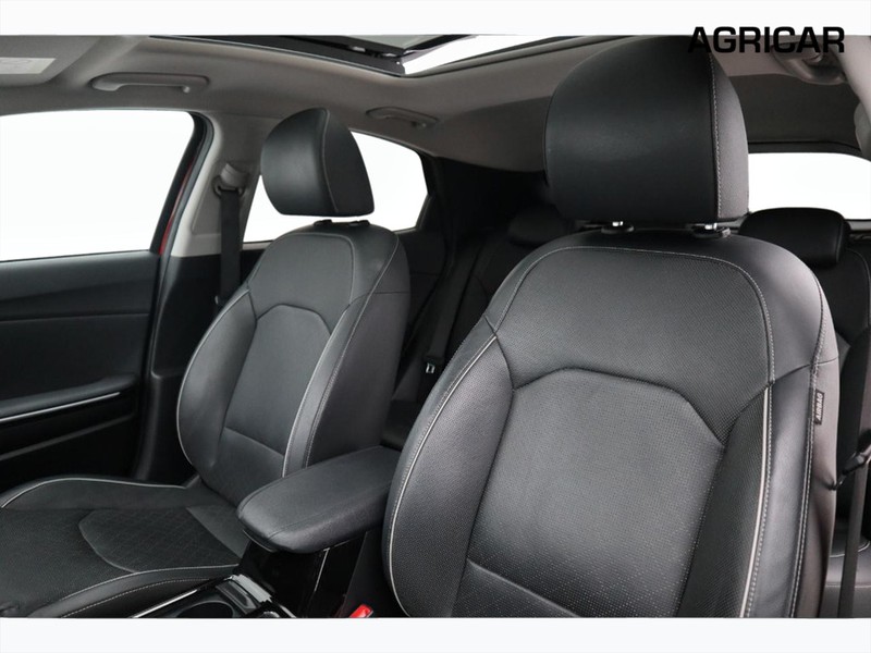 7 - Kia Xceed 1.4 t-gdi 140cv evolution lounge pack 2wd dct