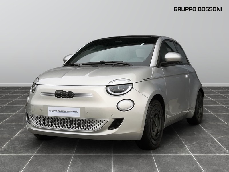 1 - Fiat 500 500e 42 kwh giorgio armani