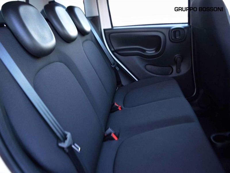7 - Fiat Panda 1.0 firefly hybrid 70cv s&s 5p.ti