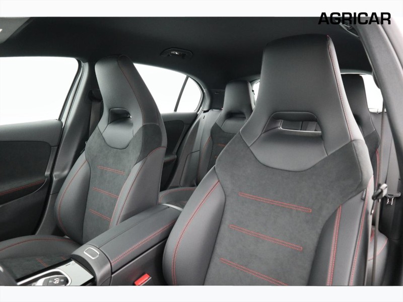 7 - Mercedes Classe A 250 e plug-in-hybrid amg line advanced plus speedshift dct amg 8g