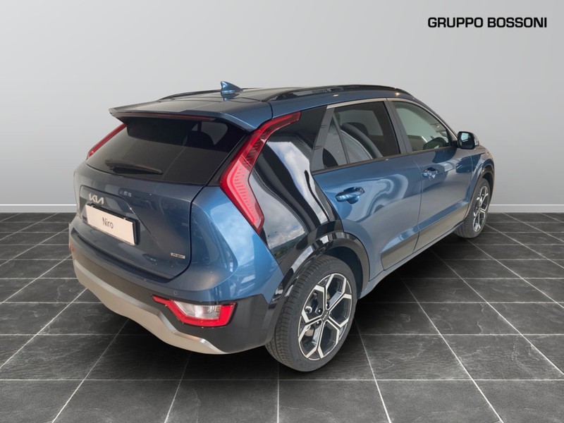 7 - Kia Niro 1.6 gdi plug-in hybrid 171cv style dct6