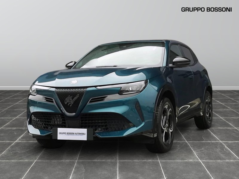 1 - Alfa Romeo Junior 1.2 hybrid 145cv ibrida edct6