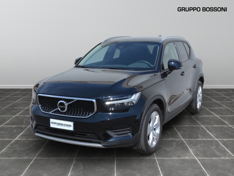 1 - Volvo XC40 1.5 t2 momentum my21