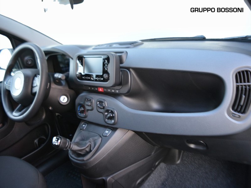 7 - Fiat Professional Panda van 1.0 hybrid 70cv 2p.ti serie 9