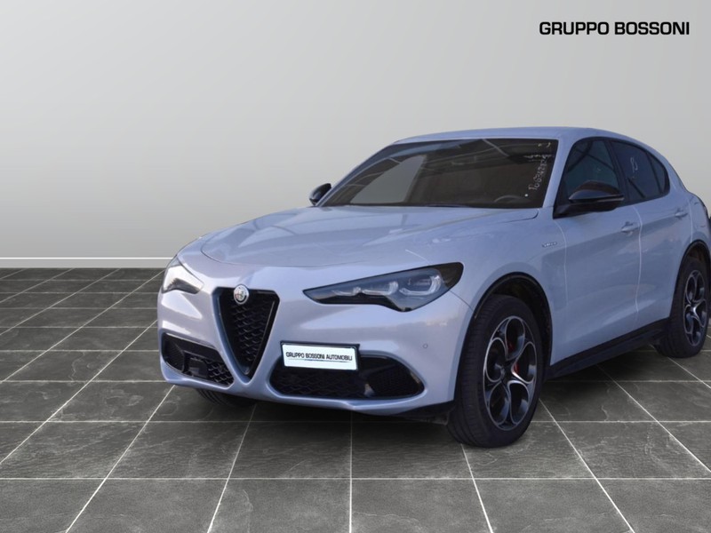 1 - Alfa Romeo Stelvio 2.2 turbo 210cv veloce q4 at8