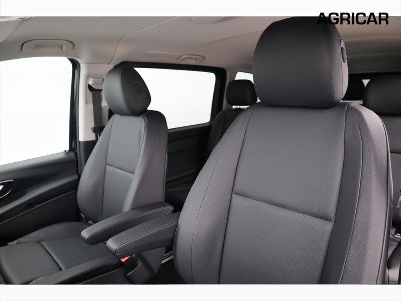 7 - Mercedes Vans Vito 116 cdi long tourer select auto my20