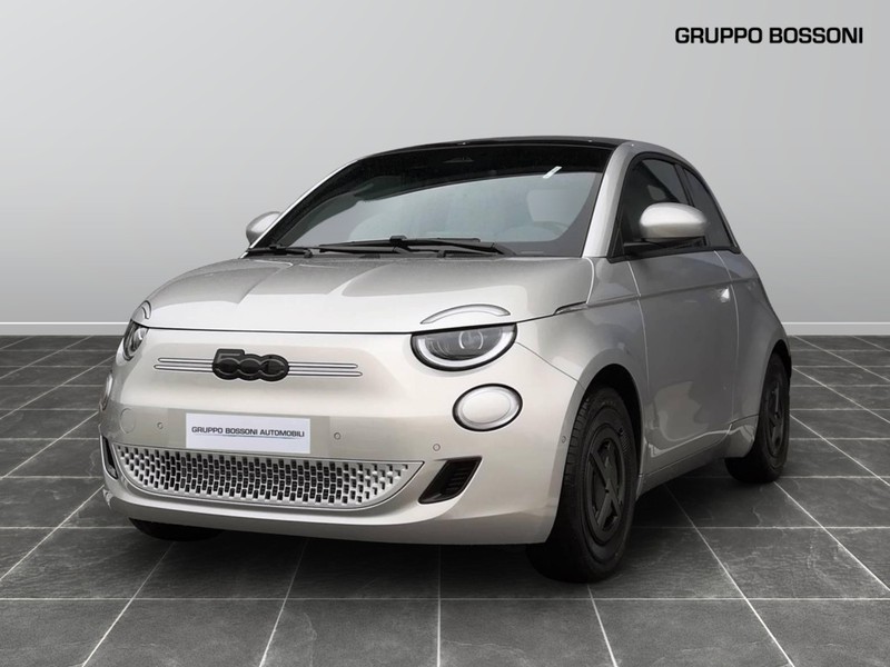 1 - Fiat 500 500e 42 kwh giorgio armani