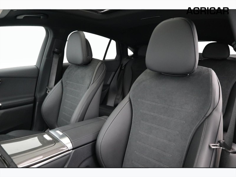 7 - Mercedes GLC coupe 300 d amg line premium 4matic 9g-tronic