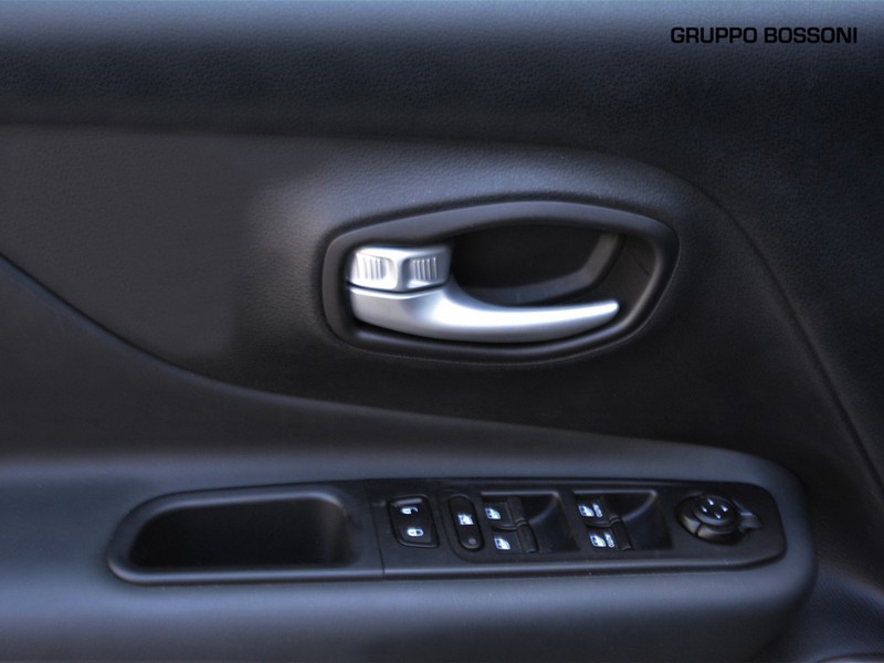 13 - Jeep Renegade 1.6 multijet ii 130cv limited 2wd