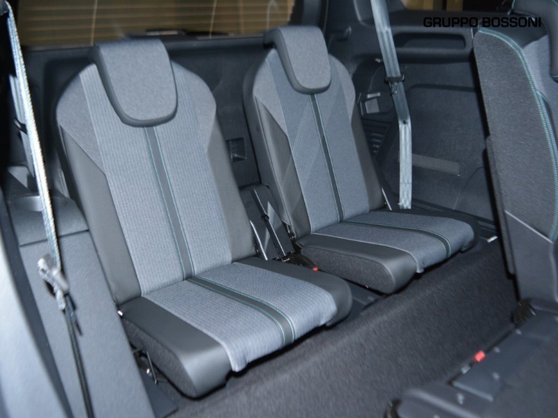 7 - Peugeot 5008 1.5 bluehdi allure pack eat8 s&s