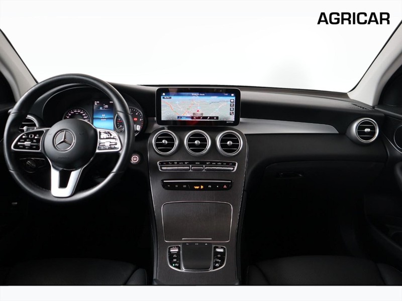 13 - Mercedes GLC suv 200 d sport 4matic 9g-tronic plus