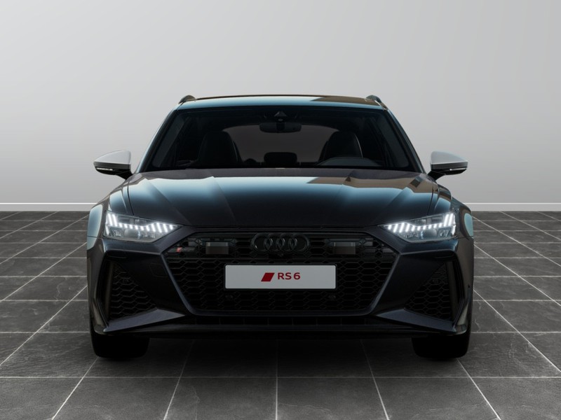 7 - Audi RS6 avant 4.0 v8 mhev quattro tiptronic
