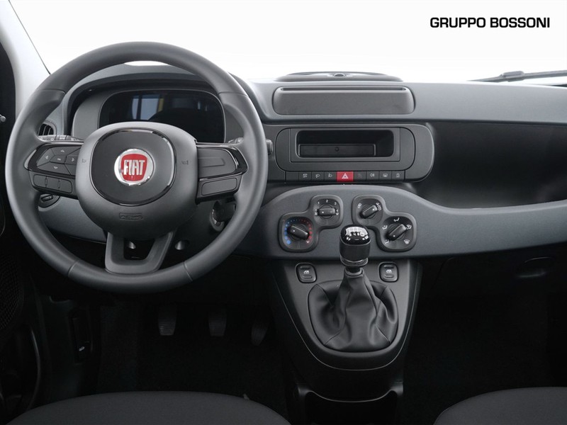 7 - Fiat Panda 1.0 firefly hybrid 70cv s&s
