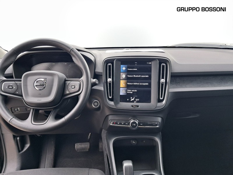 7 - Volvo XC40 1.5 t2 momentum core geartronic my21
