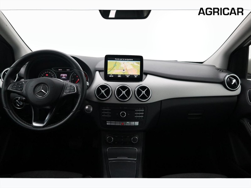 13 - Mercedes Classe B 180 d sport next 7g-dct