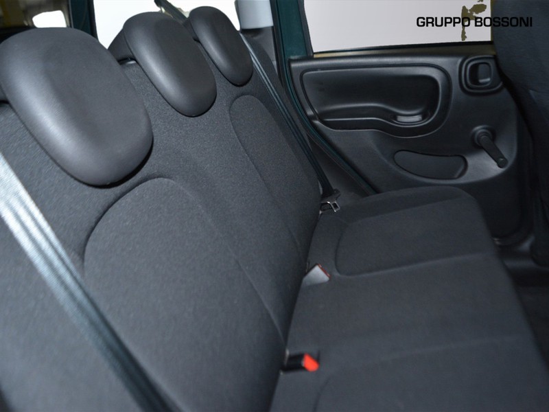 7 - Fiat Panda cross 1.0 firefly hybrid 70cv s&s 5p.ti