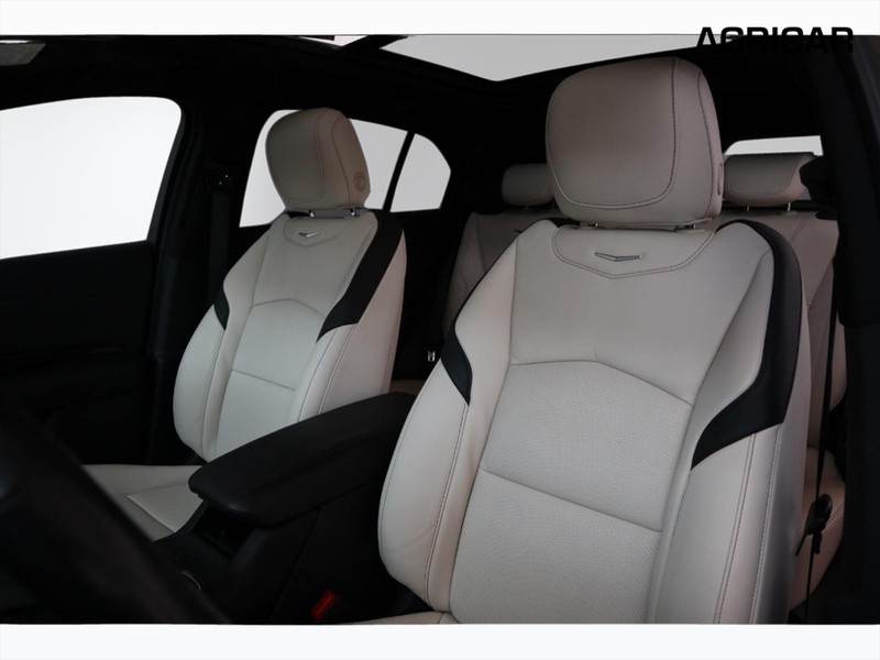 7 - Cadillac XT4 2.0 td premium luxury fwd auto