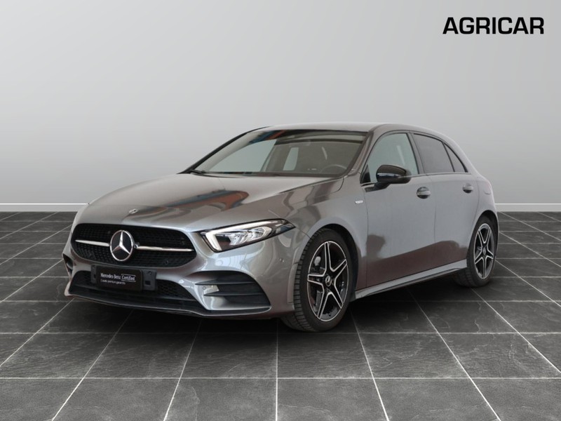 1 - Mercedes Classe A 180 d premium night edition 8g-dct