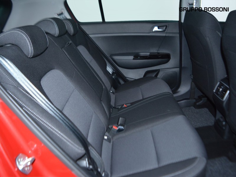 7 - Kia Sportage 1.6 crdi 136cv gt line 2wd dct7