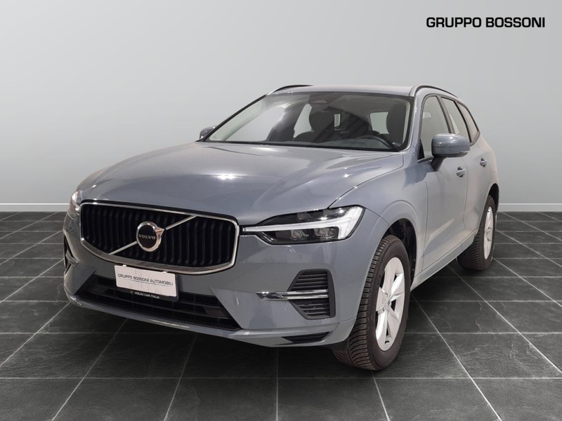 1 - Volvo XC60 2.0 b4 momentum awd automatico