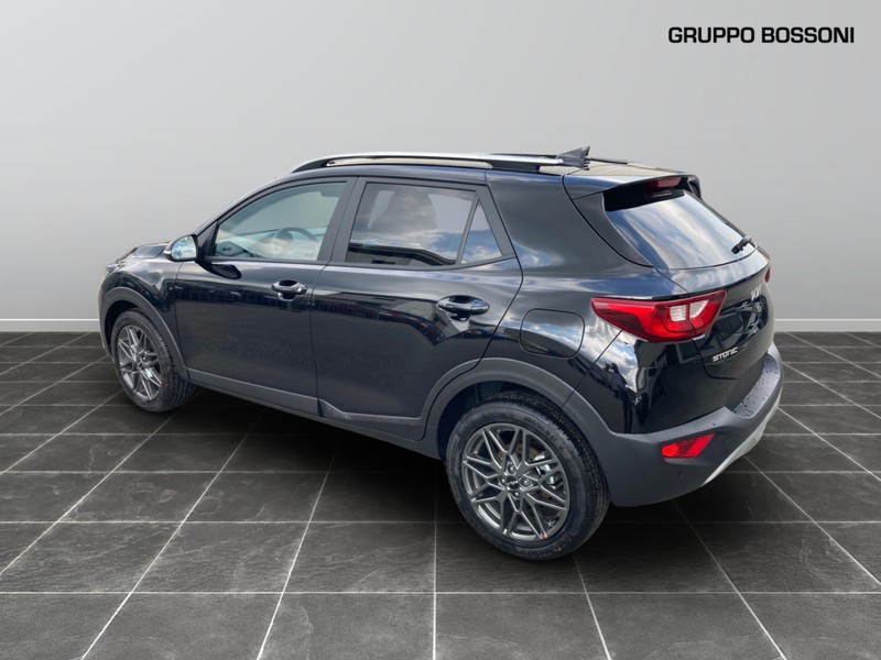1 - Kia Stonic 1.0 t-gdi mhev 100cv black edition mt