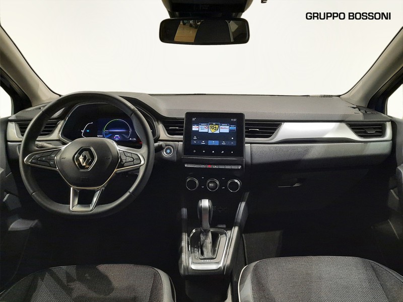 7 - Renault Captur 1.6 e-tech hybrid intens auto