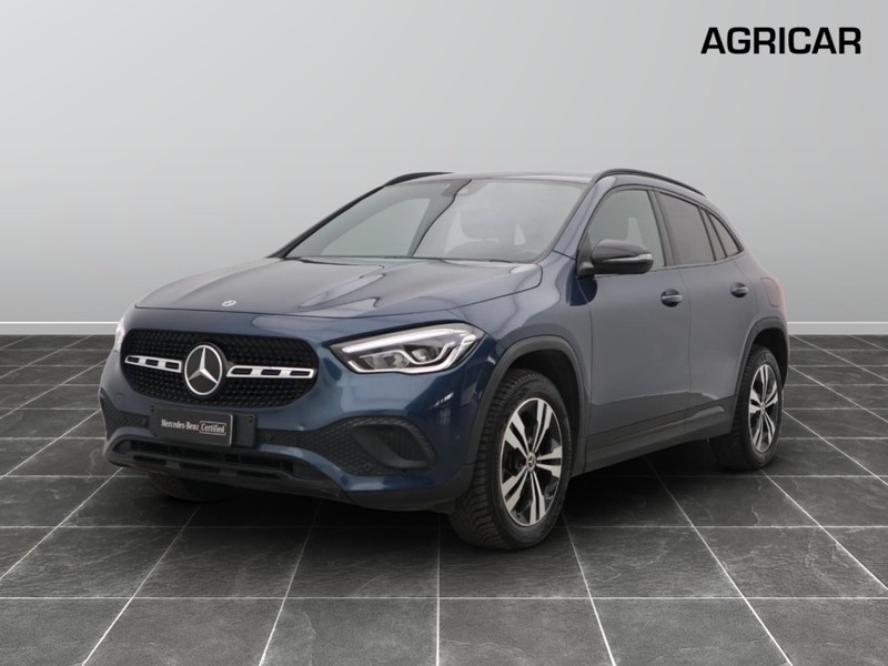 1 - Mercedes GLA 180 d sport plus 8g-dct