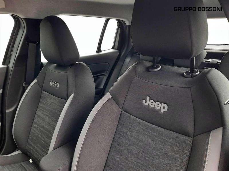 19 - Jeep Avenger 1.2 turbo 100cv longitude fwd