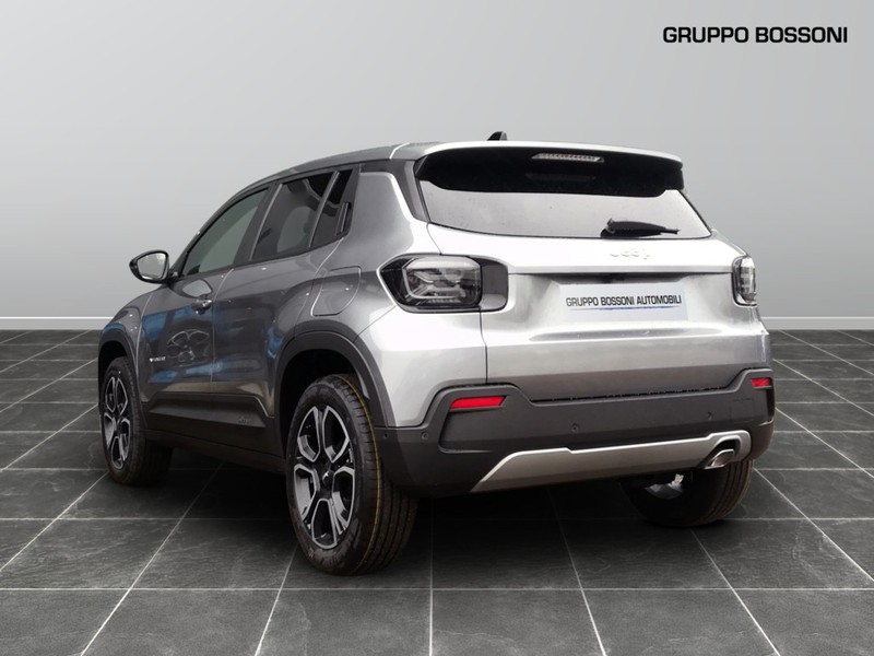 7 - Jeep Avenger 1.2 turbo e-hybrid mhev 110cv summit fwd edct6